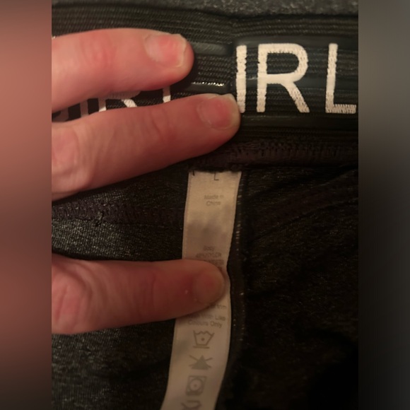 EUC RUNNING GIRL Butt Lift Leggings Scrunch Butt Push Up Yoga Pants Size L - Picture 3 of 6